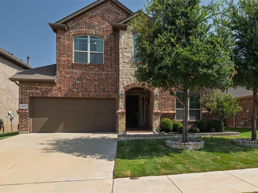 4008  Knollbrook Lane , Fort Worth Texas 76137