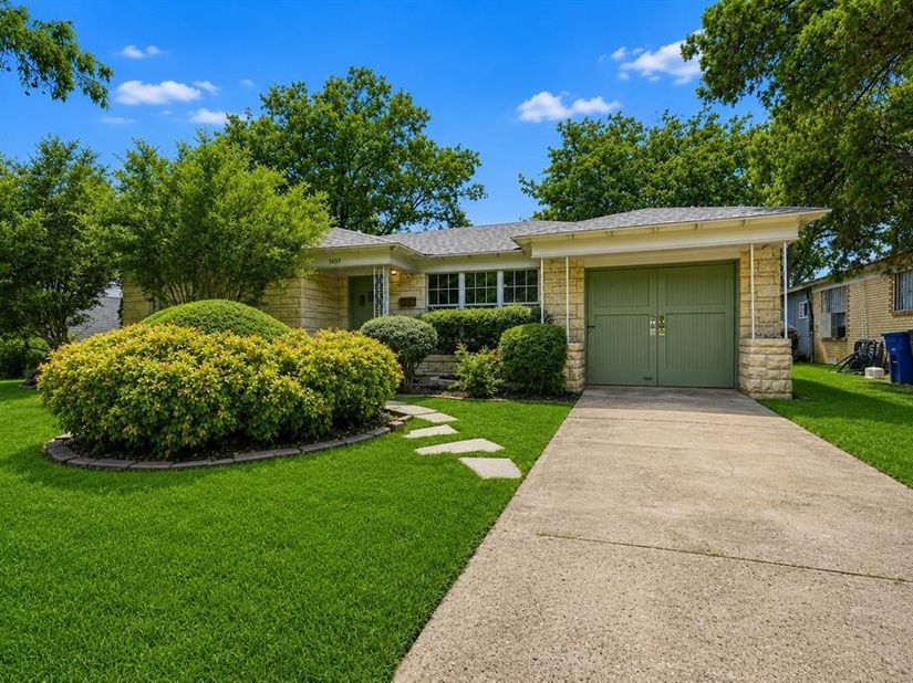 1907 S Tyler Street , Dallas Texas 75224