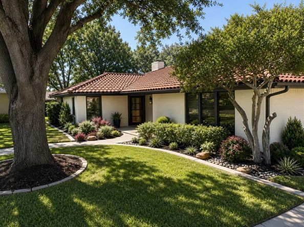 6651  Mike Lane Court , Fort Worth Texas 76116