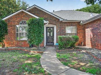 3208  Cliff Oaks Drive 