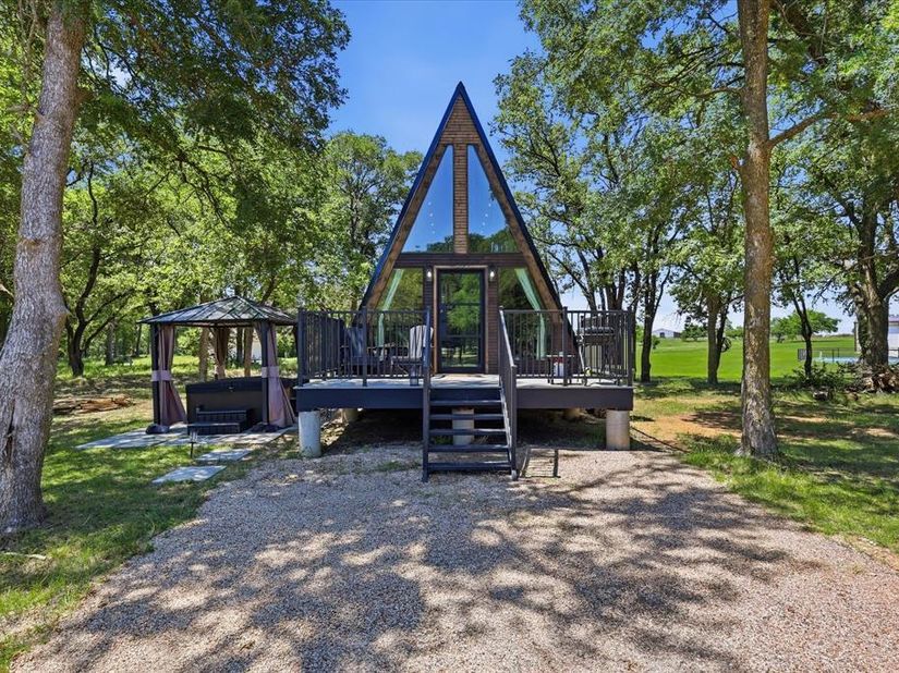 4920  Peden Road , Fort Worth Texas 76179