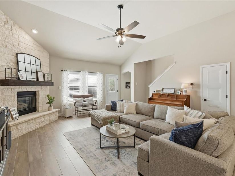 12848  Old Macgregor Lane , Fort Worth Texas 76244
