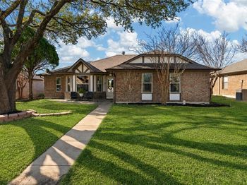1518  Sunflower Drive 