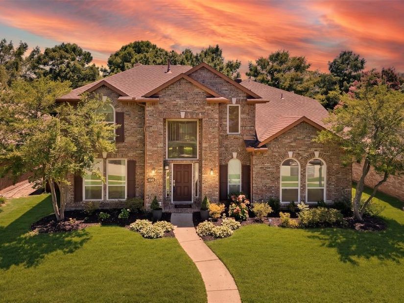 10613  Memphis Drive , Frisco Texas 75035