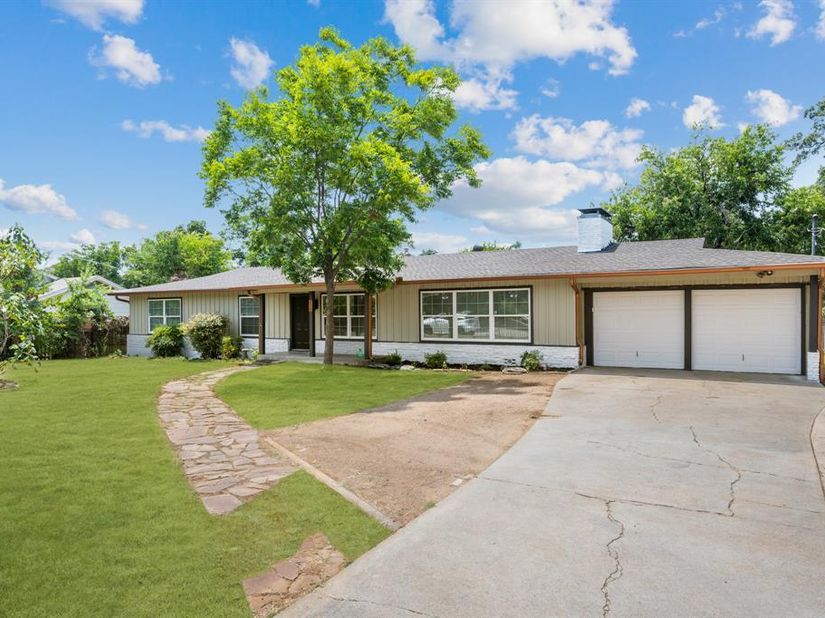 2320 N Edgewood Terrace , Fort Worth Texas 76103