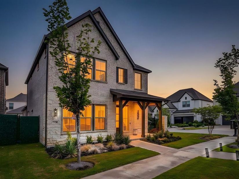 708  Pheasant Run Street , Arlington Texas 76005