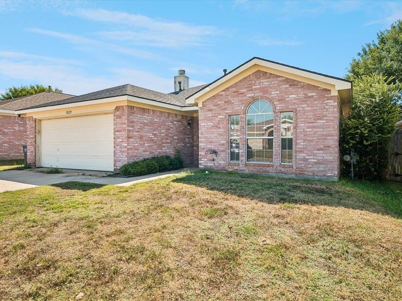 10229  Cypress Hills Drive , Fort Worth Texas 76108