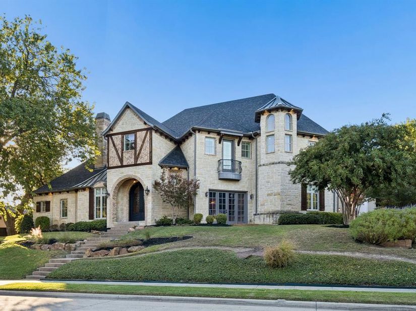 1204  Trail Ridge Drive , McKinney Texas 75072
