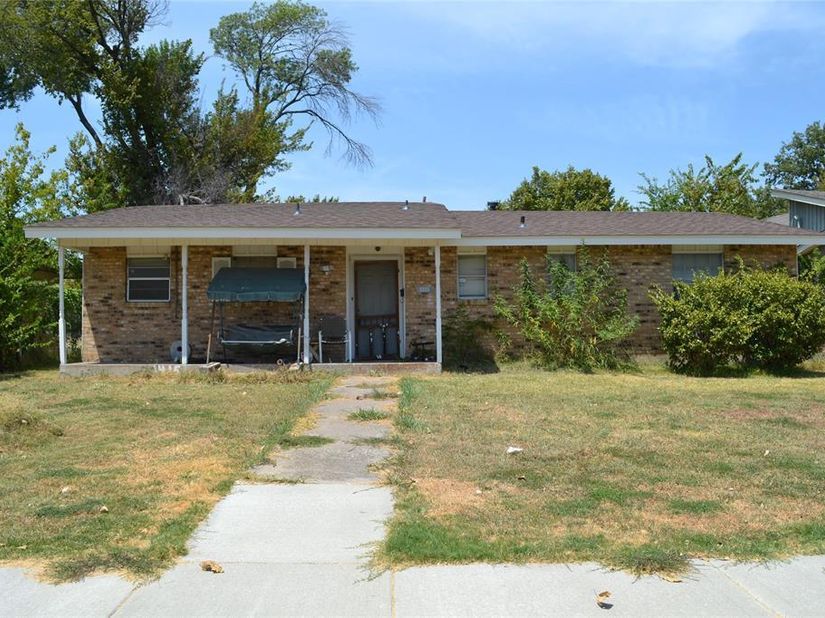 2415  Whit Drive , Mesquite Texas 75150