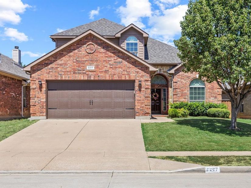 2217  Frosted Willow Lane , Fort Worth Texas 76177