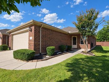 7601  Gulf Breeze Lane 