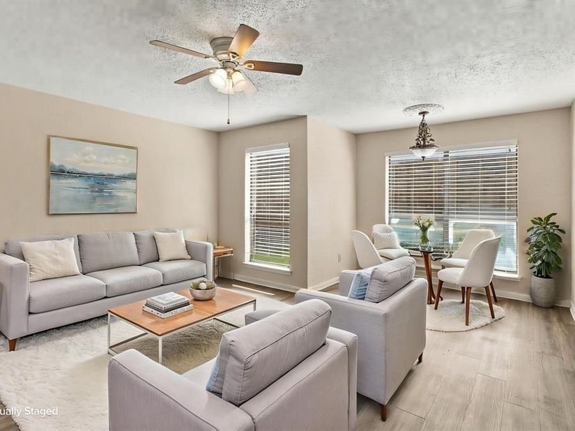 1204  Horizon Trail  3410, Arlington Texas 76011