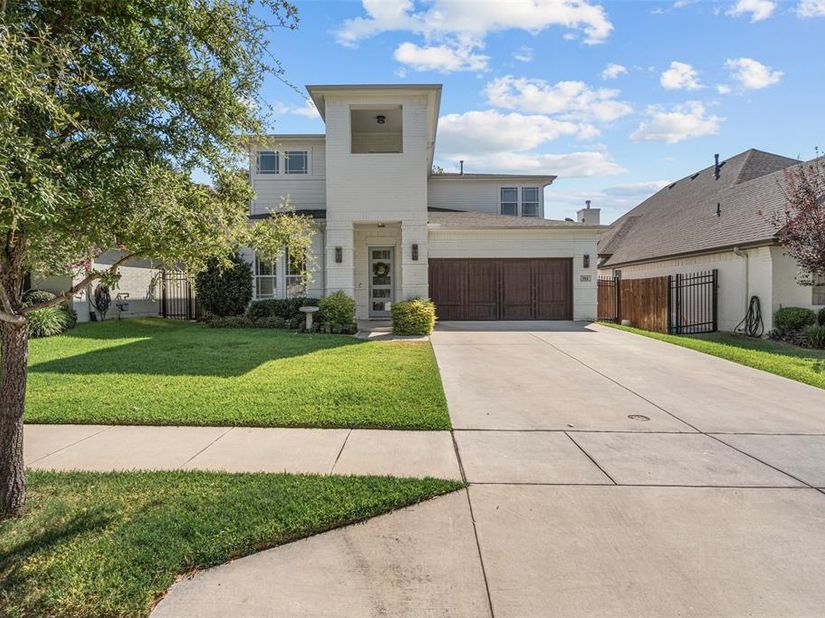 513  Sheer Bliss Lane , Fort Worth Texas 76114