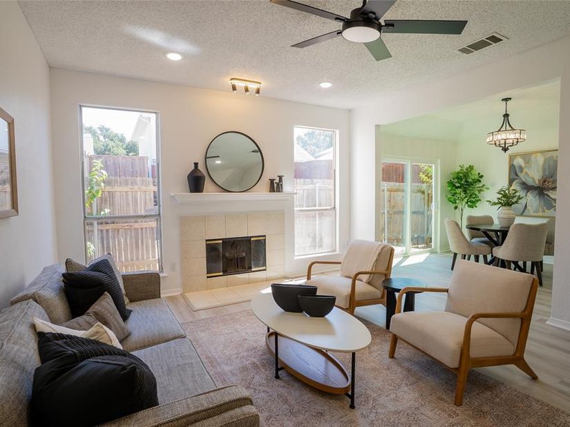 18942  Ravenglen Court , Dallas Texas 75287