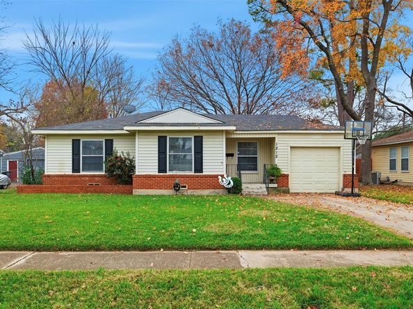 1212 W Lovers Lane , Arlington Texas 76013