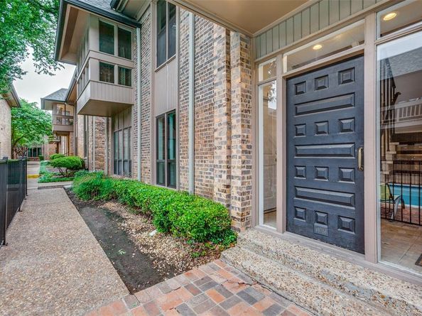 10720  Park Village Place  D, Dallas Texas 75230