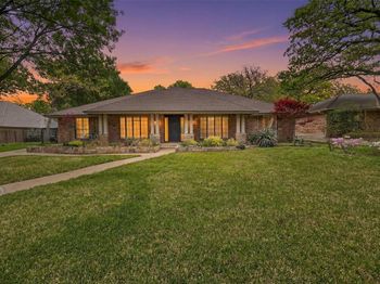 4915  Cross Creek Court 
