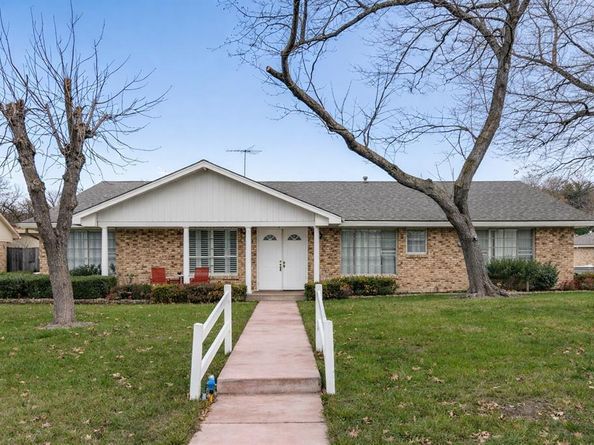 6120  Whitman Avenue , Fort Worth Texas 76133