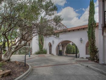 271  Casa Blanca Avenue 