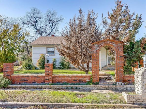 2720  Gordon Avenue , Fort Worth Texas 76110