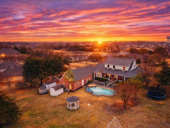 405  Chippendale Drive , Heath Texas 75032