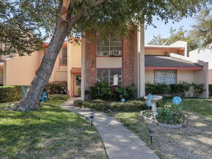 531  Arborview Drive , Garland Texas 75043