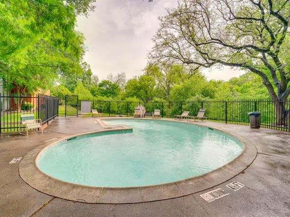 6900  Skillman Street  102, Dallas Texas 75231