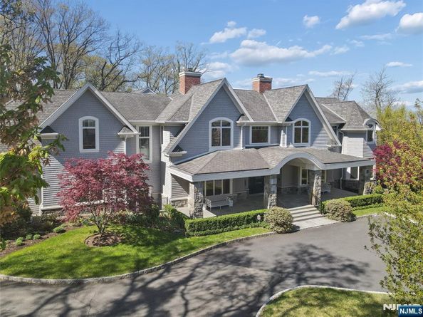 351 Lewelen Circle, Englewood NJ 07631