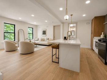 7 Pierce Avenue