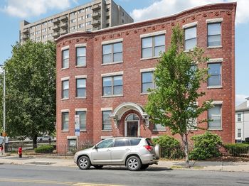 550 Main