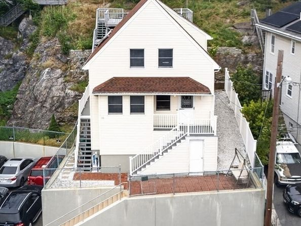 30 Brownville Ave, Lynn MA 01902
