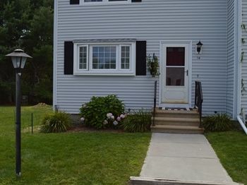 2697 Cranberry Hwy