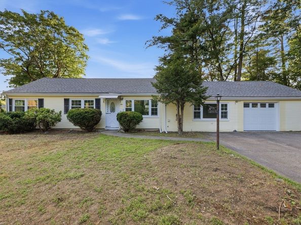 4 Lawrence Rd, Wayland MA 01778