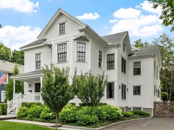 55 Maple Avenue, Andover MA 01810