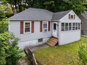 25 Marilyn Drive