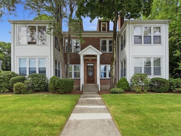 314 Newtonville Avenue 4, Newton MA 02460