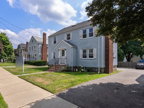 11-13 Cross Street 13, Belmont MA 02478