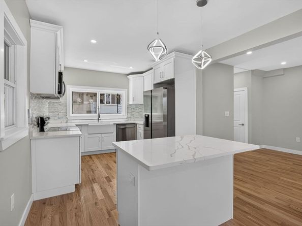 31 Wordsworth St, Boston MA 02128