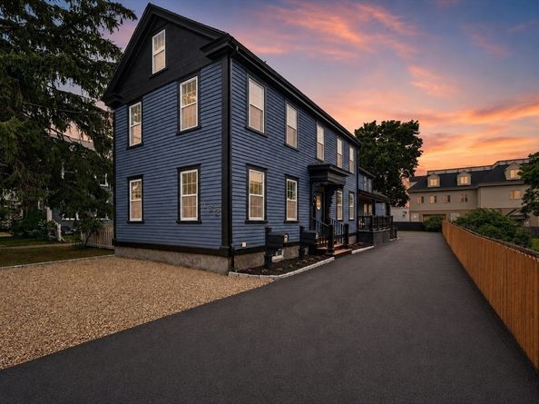 162 High St, Danvers MA 01923