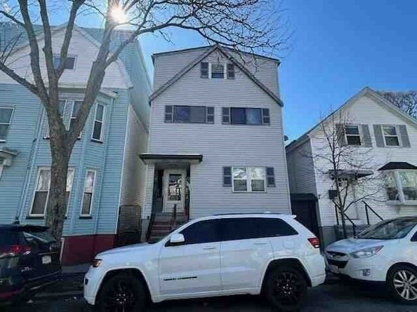 105 Lexington St, Boston MA 02128