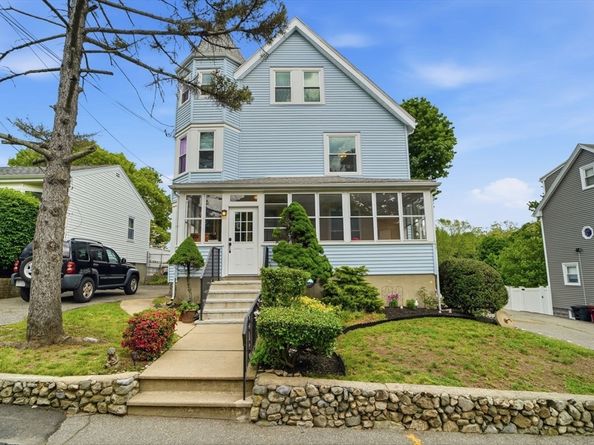 25 Cumner Ave, Melrose MA 02176
