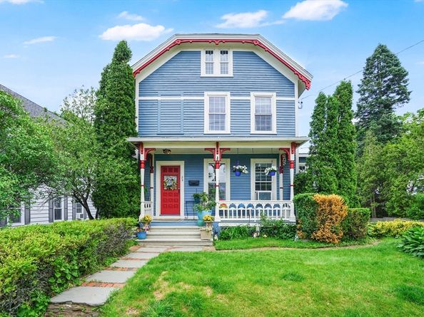 23 Oakes Ave, Southbridge MA 01550