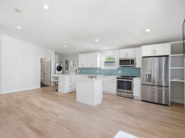 34 Underhill St 4, Winthrop MA 02152