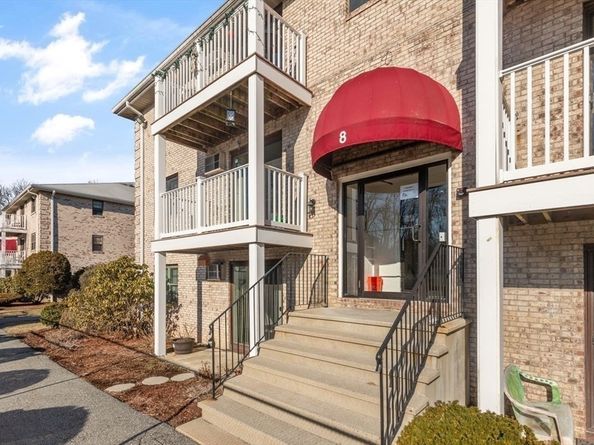 8 Kenmar Drive 72, Billerica MA 01821