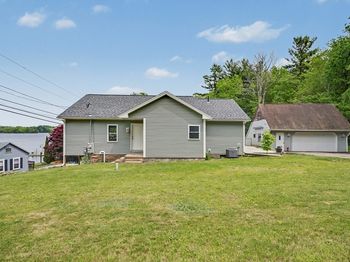 6 Wilson Ave