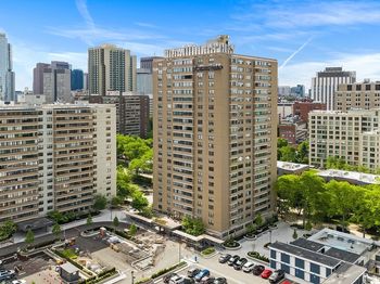 8 Whittier Pl