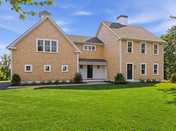 50 Chestnut St, Duxbury MA 02332