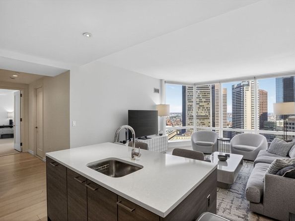 1 Franklin St 2805, Boston MA 02110