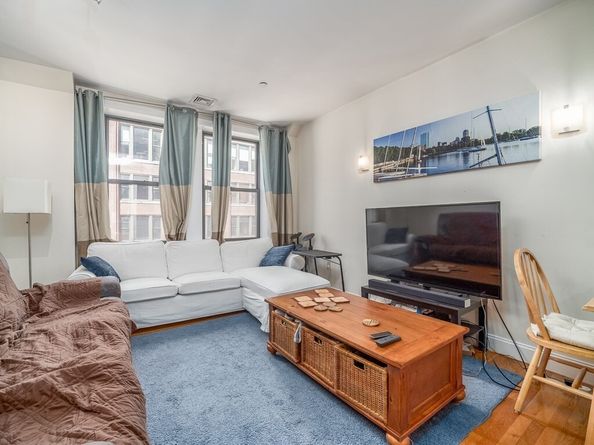 42 Beach St 6B, Boston MA 02111