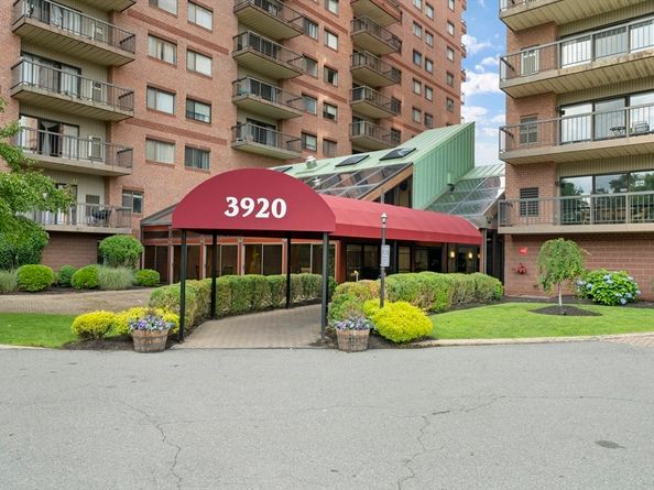 3920 Mystic Valley Pkwy 514, Medford MA 02155